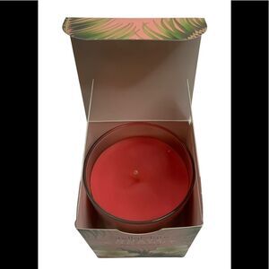 Stella Mare  Guava Coconut Soy Candle New In Box Glass Holder